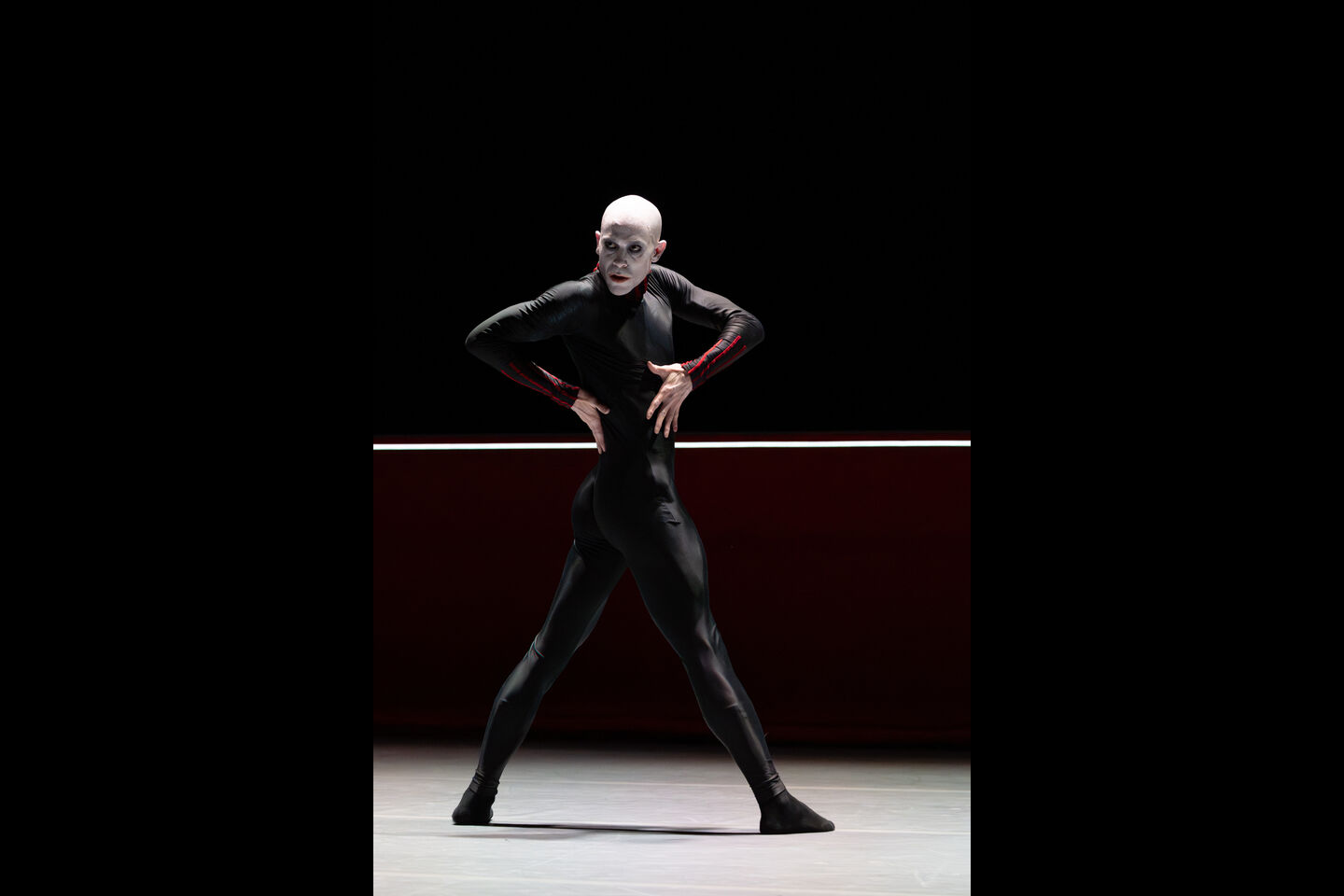 in: IM VERBORGENEN
Choreografie: FADE-OUTS